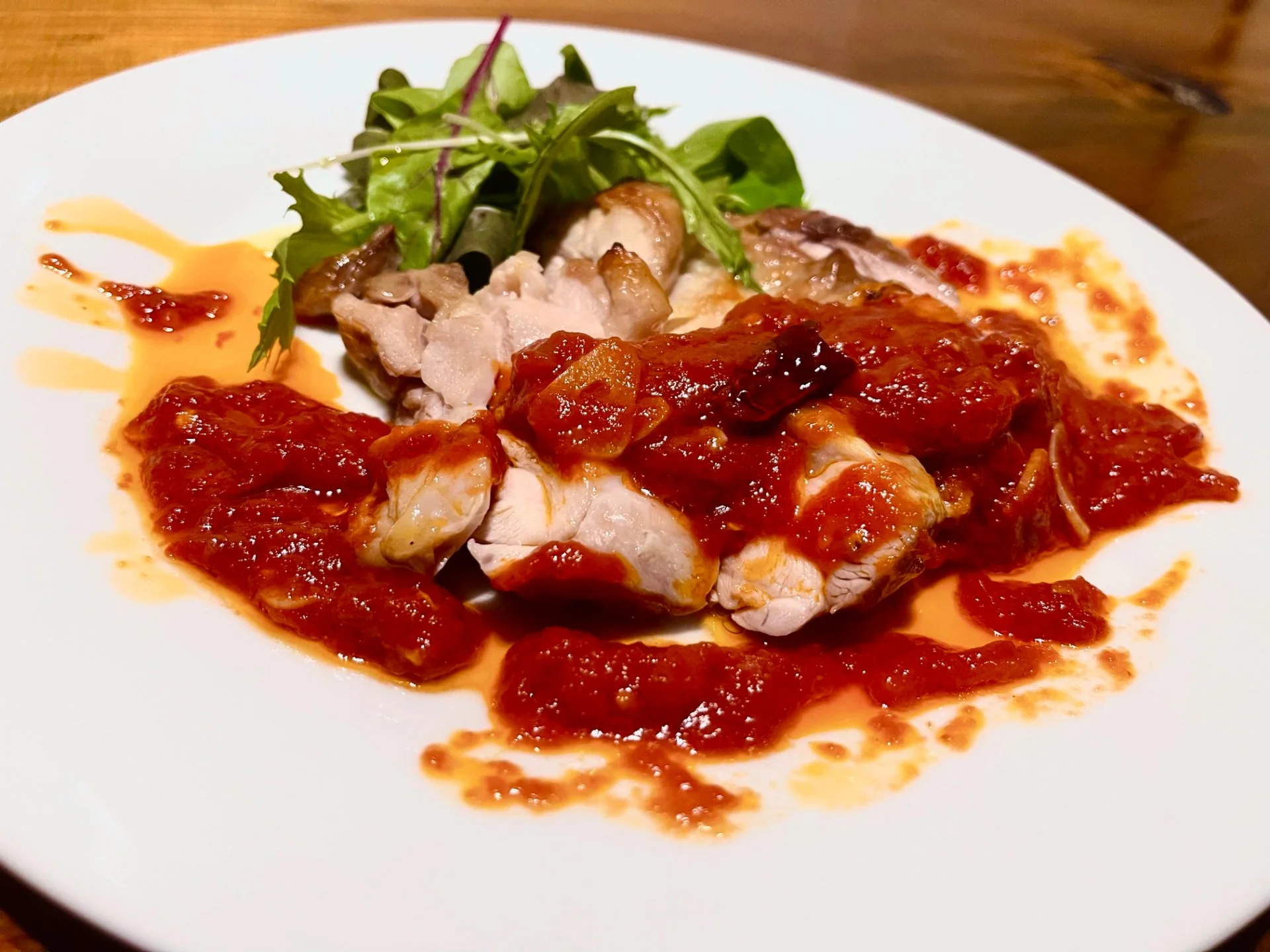グリルチキンアラビアータソース